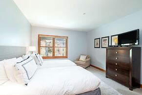 The Auberge Residences at Element 52