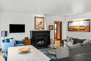 The Auberge Residences at Element 52