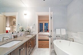 The Auberge Residences at Element 52