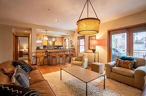The Auberge Residences at Element 52