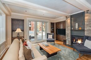The Auberge Residences at Element 52