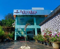 Fahrenheit Hotel