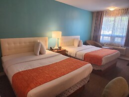 Howard Johnson by Wyndham Lindsay