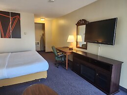 Howard Johnson by Wyndham Lindsay