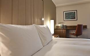 Hilton London Heathrow Airport Terminal 5