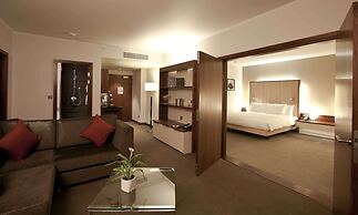 Hilton London Heathrow Airport Terminal 5