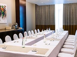 Mövenpick Ambassador Hotel Accra