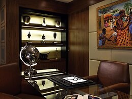 Mövenpick Ambassador Hotel Accra