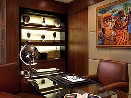 Mövenpick Ambassador Hotel Accra