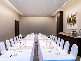 Mövenpick Ambassador Hotel Accra
