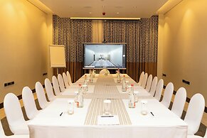 Mövenpick Ambassador Hotel Accra