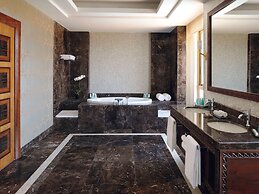 Mövenpick Ambassador Hotel Accra