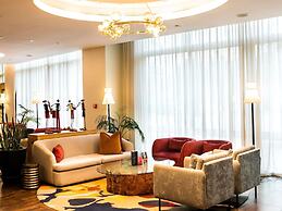 Mövenpick Ambassador Hotel Accra