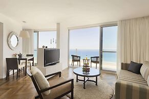 Ramada Hotel & Suites by Wyndham Netanya