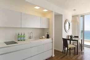 Ramada Hotel & Suites by Wyndham Netanya