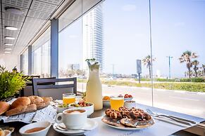 Ramada Hotel & Suites by Wyndham Netanya