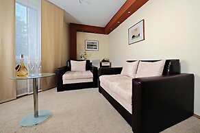 Tiski Cvet Hotel