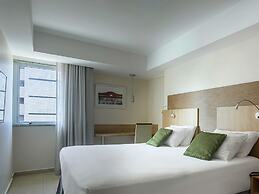 Mercure Maceio Pajucara Hotel