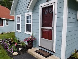 White Mountain Motel And Cottages