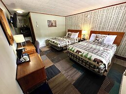 White Mountain Motel And Cottages