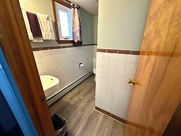 White Mountain Motel And Cottages