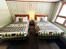 White Mountain Motel And Cottages