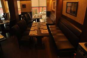 Hotel Divine Paradise