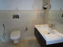 Hotel Divine Paradise