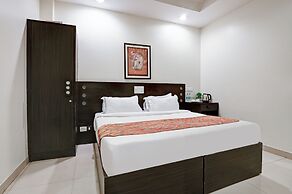 Hotel Amby Inn