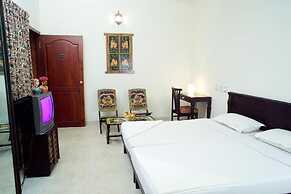 Deshadan Cliff and Beach Resort