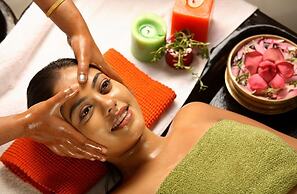 Deshadan Cliff and Beach Resort