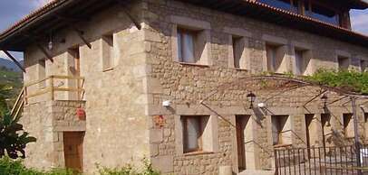 Hotel Casa Rural Ropino