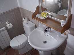 Hotel Casa Rural Ropino