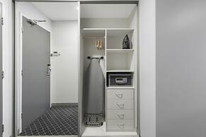 Holiday Inn & Suites Sydney Bondi Junction by IHG