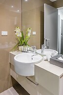 Holiday Inn & Suites Sydney Bondi Junction by IHG