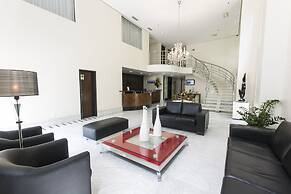 Tsue The Palace Flat