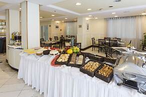 Tsue The Palace Flat