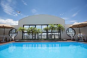 Tsue The Palace Flat