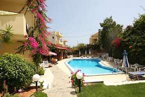 Maria Lambis Apartments