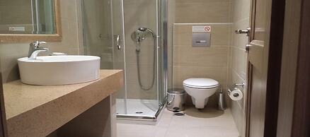 Maria Lambis Apartments