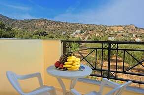 Maria Lambis Apartments