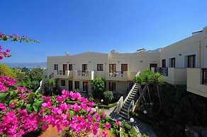 Maria Lambis Apartments