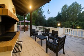 Villa Small Paradise