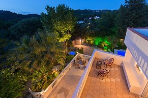 Villa Small Paradise