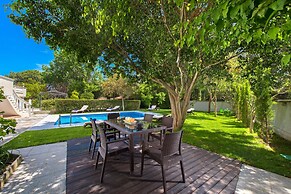 Villa Small Paradise