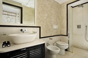 San Firenze Suites & Spa