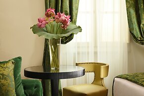 San Firenze Suites & Spa