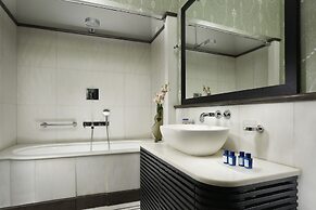 San Firenze Suites & Spa