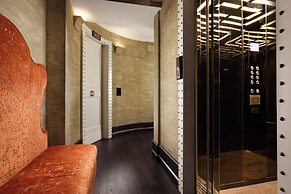 San Firenze Suites & Spa