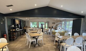 Hôtel Côté Sud Léman
